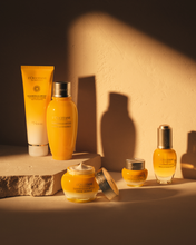 将图片加载到图库查看器，LOCCITANE Immortelle Foaming Cleanser欧舒丹蜡菊赋颜御龄泡沫洁面乳125ml
